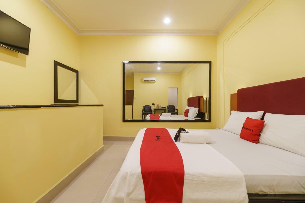 Reddoorz Plus Near Ancol Jakarta Eksteriør billede